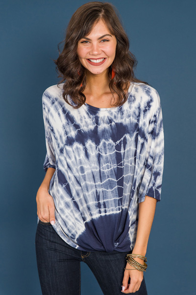 Lost in Waves Top