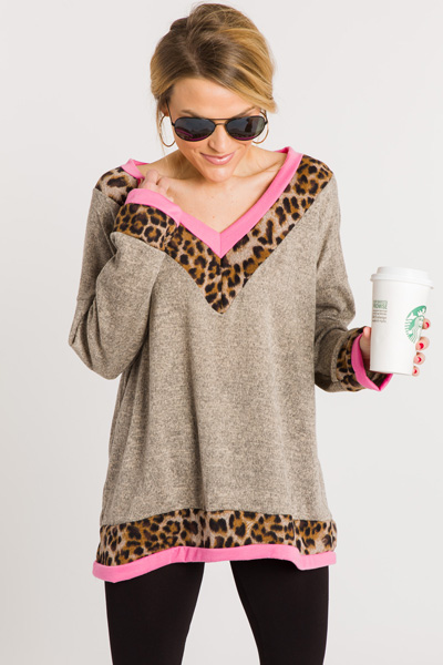 Pink Leopard V Pullover