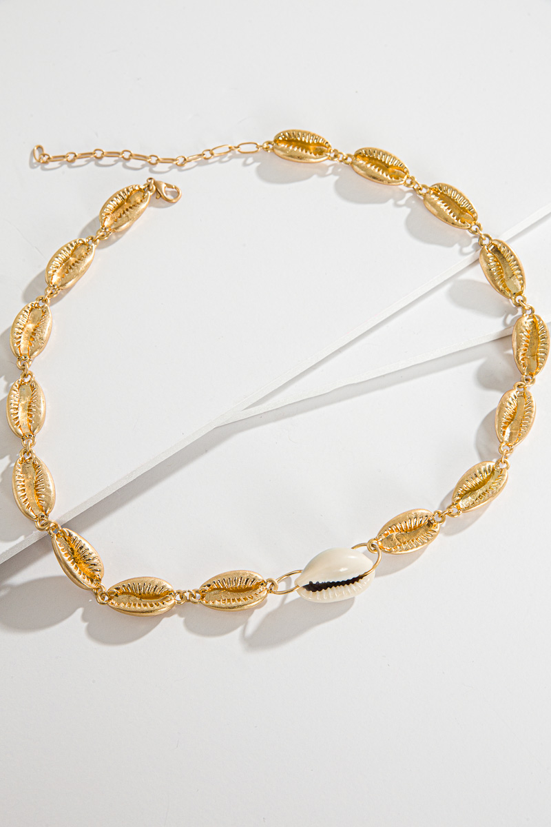 Gold Seashells Necklace