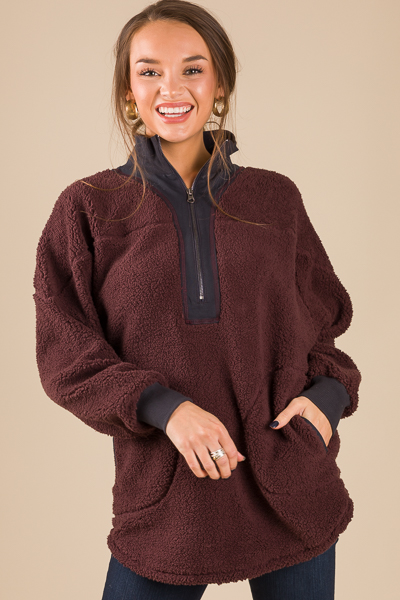 Contrast Fuzzy Pullover