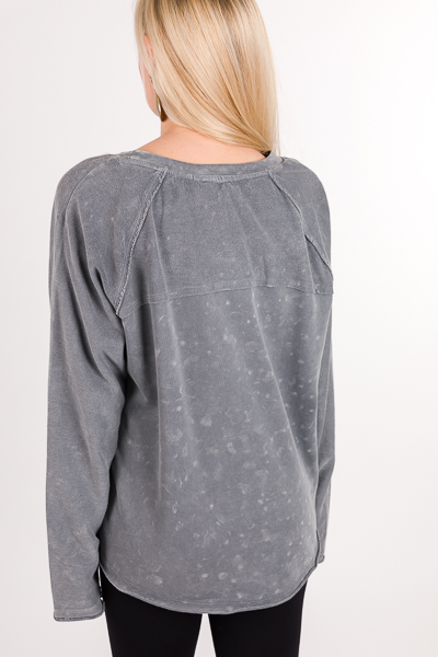 Edgy Pullover, Washed Grey