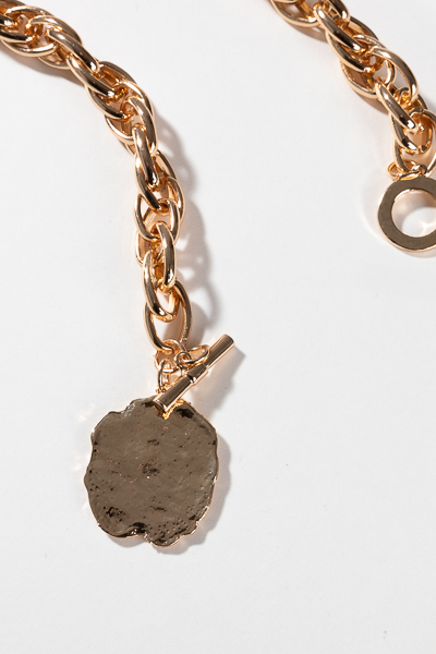 Hammered Toggle Necklace