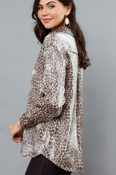 Shimmer Leopard Button Up, Sand