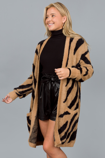 Fuzzy Tiger Cardi, Camel/Black