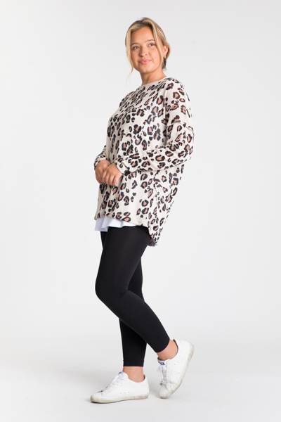 Lightweight Cheetah Top, Oatmeal