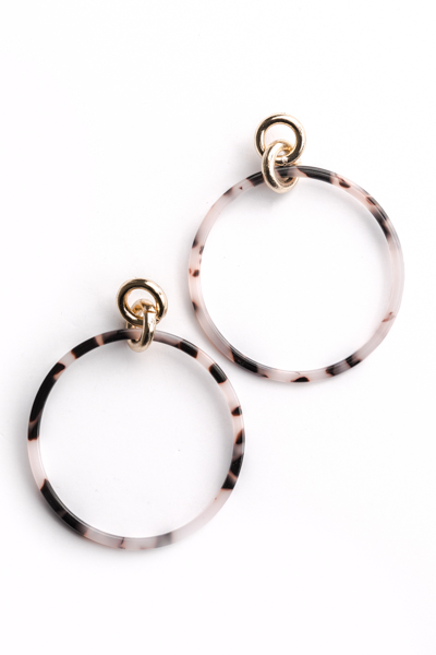 Linked Acrylic Loop Earrings, White