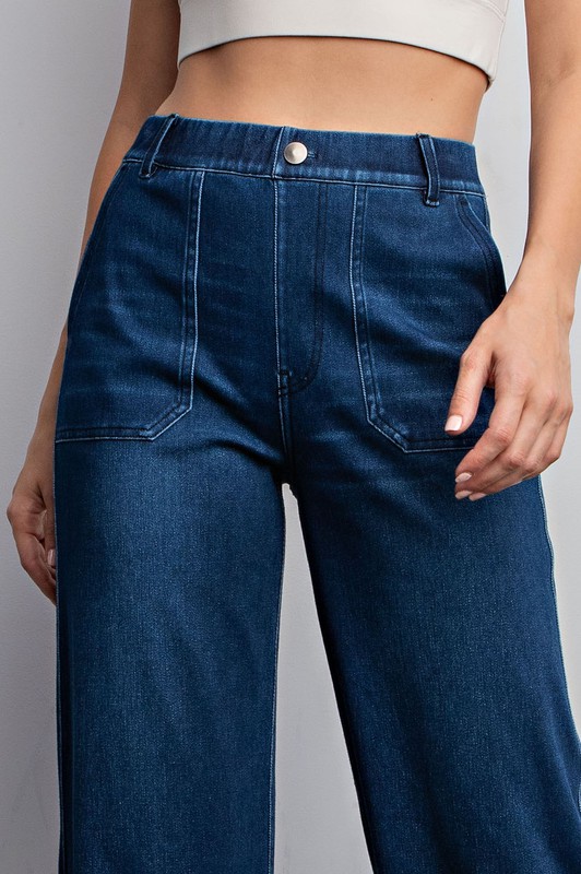 Pull-On Wide Leg Jeans