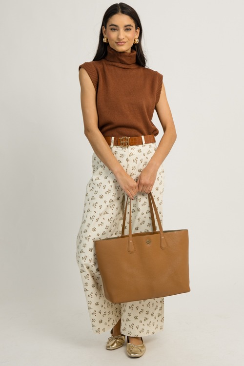 Lenny Sweater Vest, Camel - originals-821.jpg