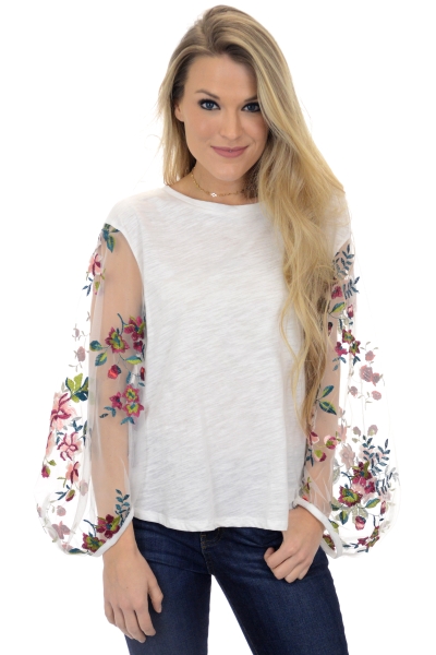 Bloomwoods Tee