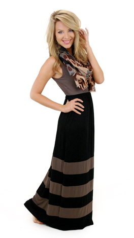 Cross the Line Maxi