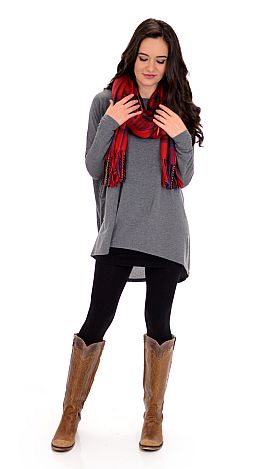 Cozy Folks Tee, Grey